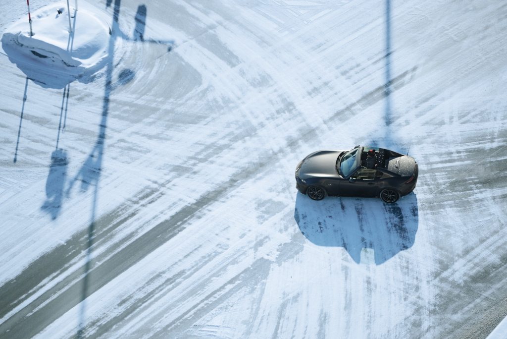 Mazda MX-5 Miata RF Handling Icy Conditions