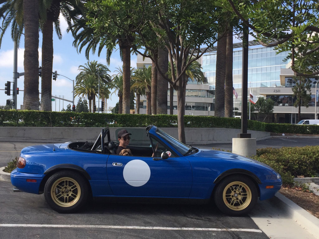 Pete Royea Driving a 1990 Mariner Blue Mazda MX-5 Miata