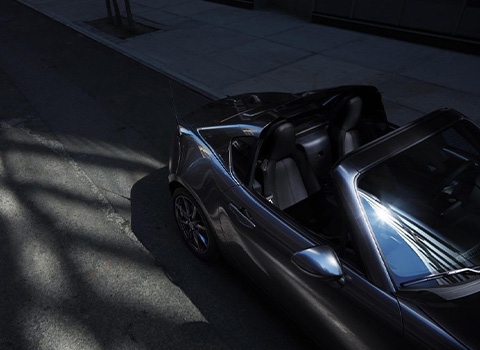 Mazda vehicle, side profile