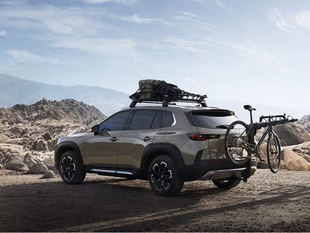 Mazda CX-50 Offroad with Bike