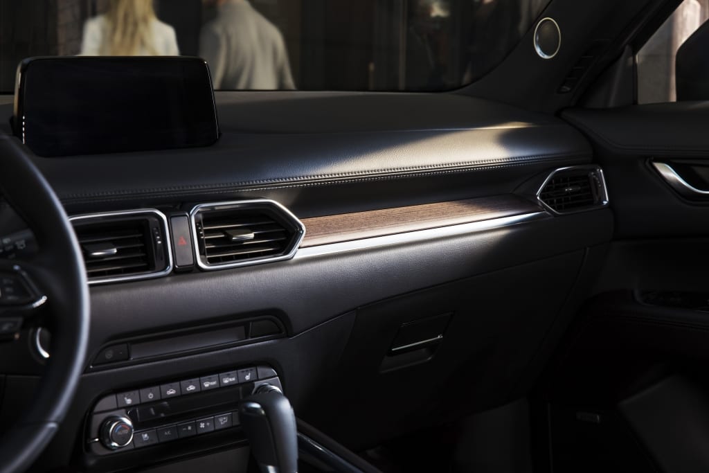 Mazda CX-5 Design – Glove Compartment