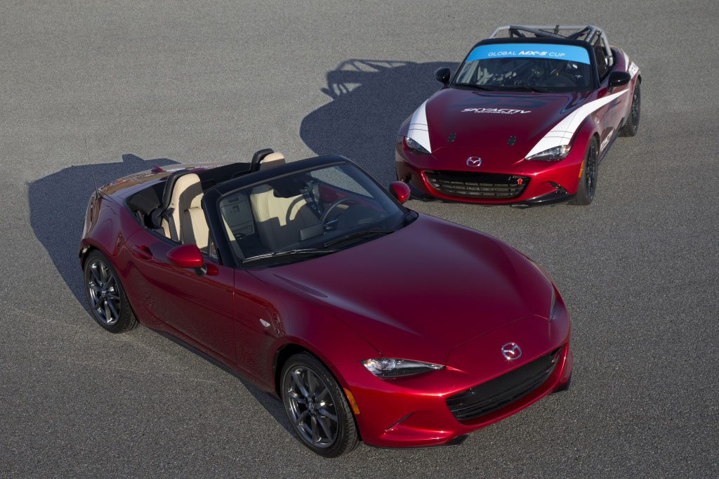 Mazda MX-5 Miata at the 150th Global MX-5 Cup Racecar