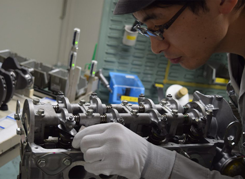 Mazda Engines Made by Hand