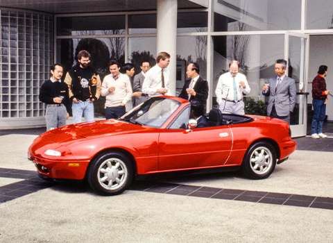 Mazda MX-5 Iconic Roadster