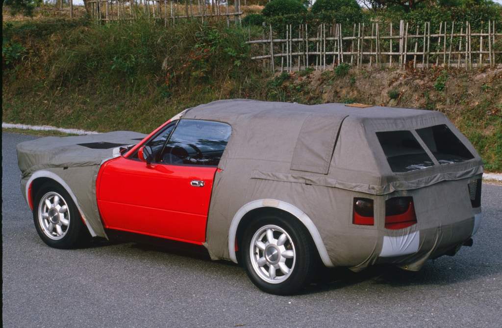 1990 Mazda MX-5 Miata Disguised
