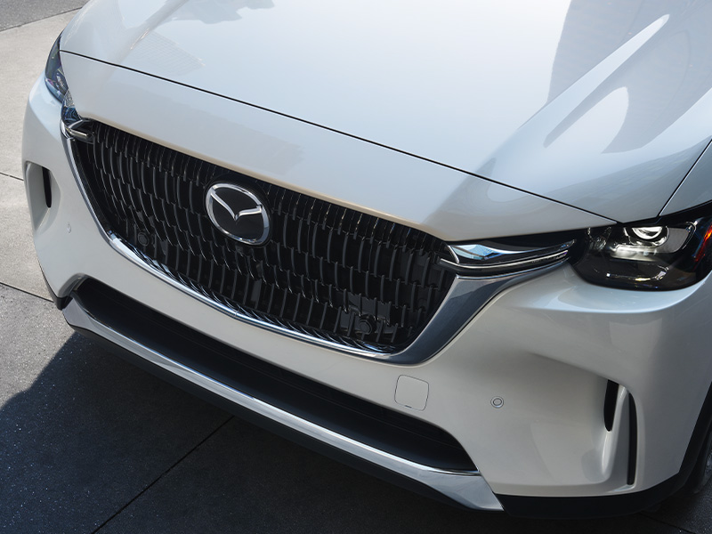 Mazda-CX-90-PHEV-Front-Grille
