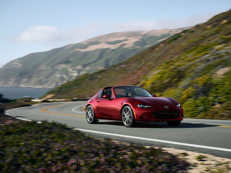 Mazda MX-5 Miata RF Roadster