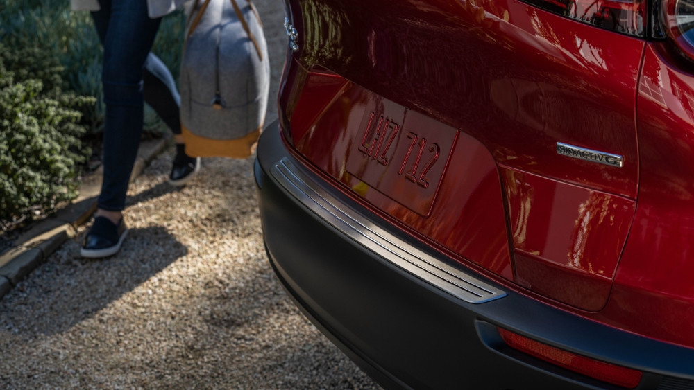 2025 Mazda CX-30 Accessories – Thule Roof Basket