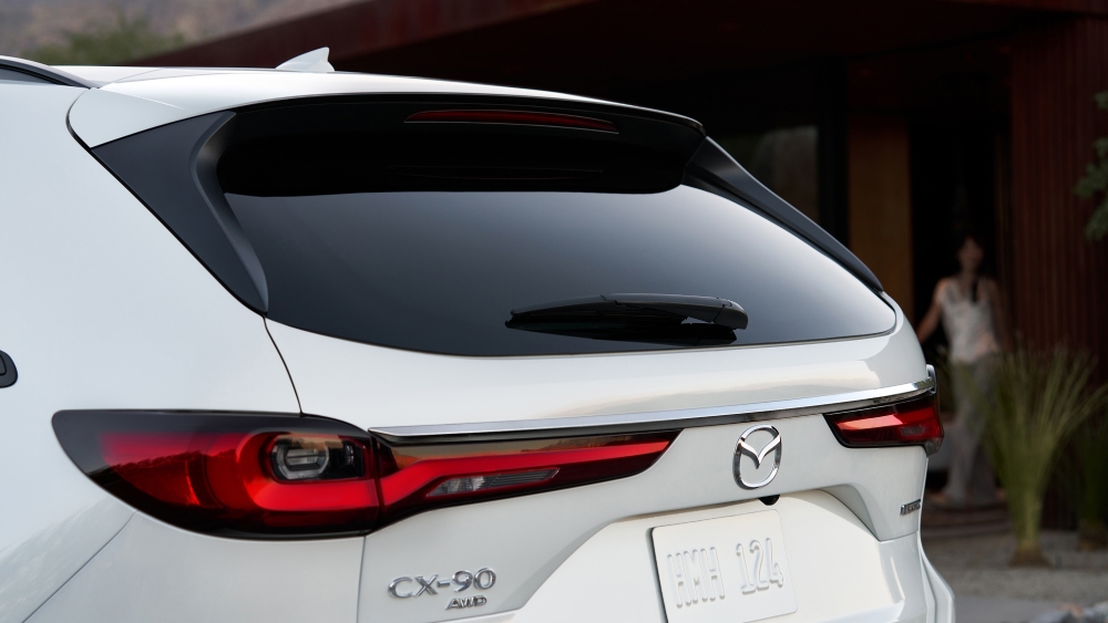 Mazda CX-90 Accessories – Chrome Liftgate Garnish