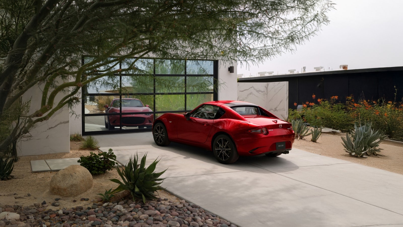 2025 Mazda MX-5 Miata RF – Inspired by 1960s Roadsters