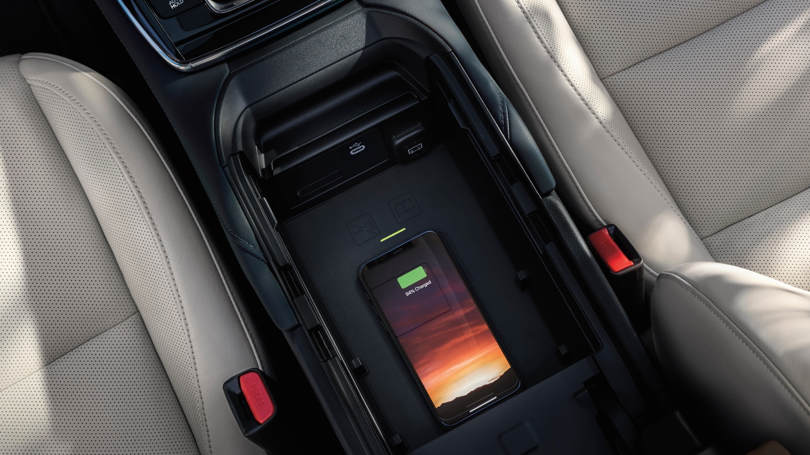 2026 Mazda CX-30 – Wireless Charging Pad