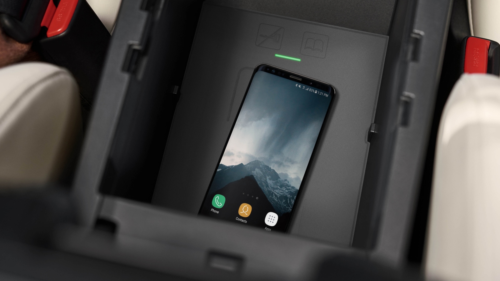 2026 Mazda 3 Hatchback – Wireless Charging Pad