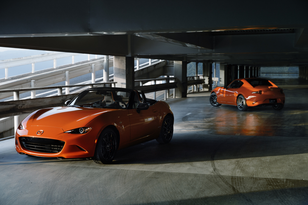 Mazda MX-5 Miata - 30th Anniversary in Racing Orange Mazda MX-5 Miata - 30th Anniversary in Racing Orange